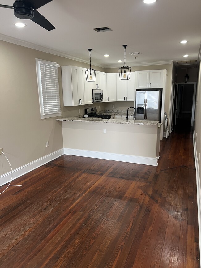 Photo - 621 S Alexander St