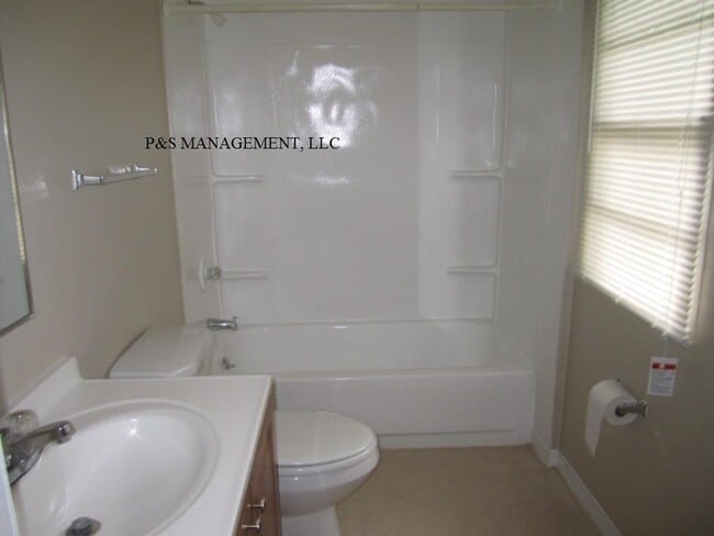 Photo - 1032 Court St