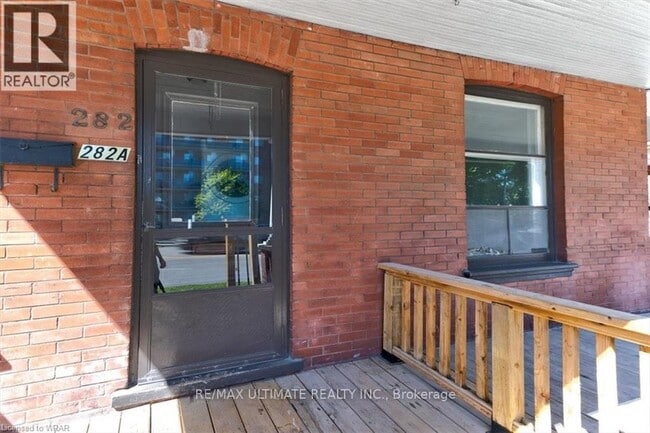 Photo - 282 Brant Ave