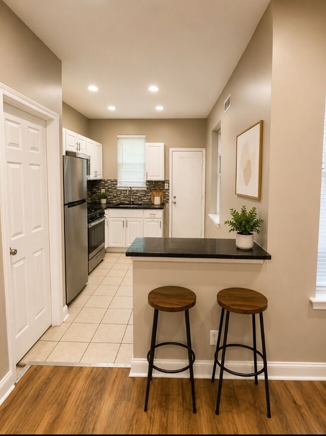 Photo - 2517 N Douglas St