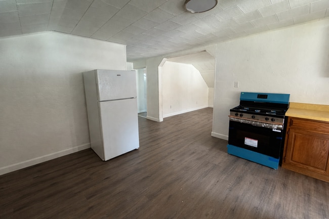 Photo - 7547-7549 E Lake St Unit 7547 E Lake St  4