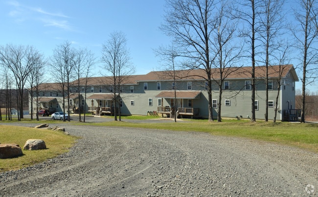 Photo - Colonial Country Estates