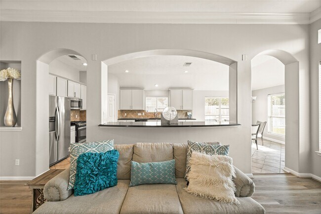 Photo - 1330 Leigh Gdns Dr