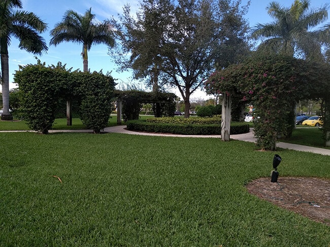 Photo - 3210 Renaissance Way Unidad 210