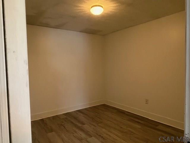 Photo - 405 Bentwood Ave