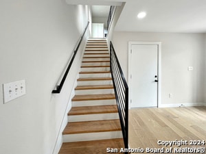 Photo - 100 Lewis St