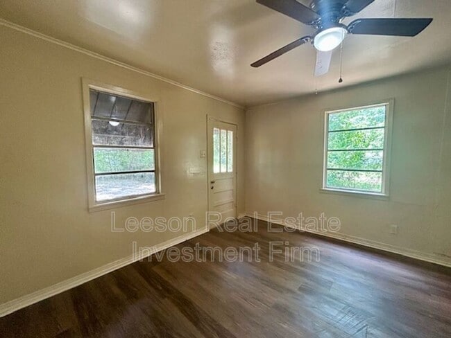Photo - 2551 Claiborne Ave