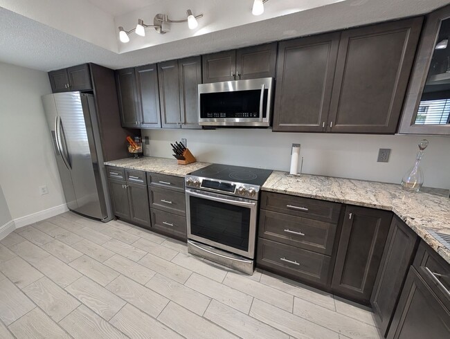 Photo - Fairview Vista Point 2 Bed / 2 Bath