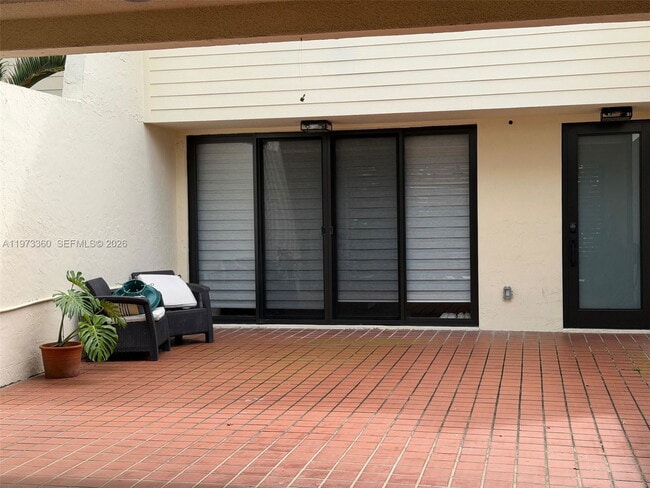 Photo - Southwest 102nd Place, Miami, FL 33173 - 3 BR 2.5 BA townhouse