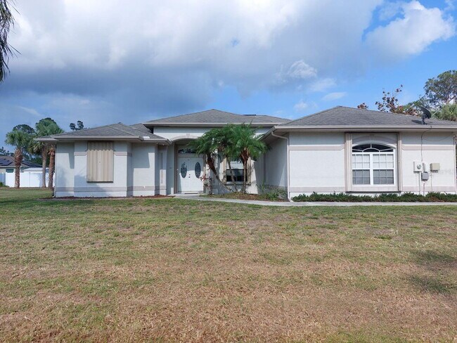 Building Photo - "Charming 3-Bed, 2-Bath Retreat - Spacious... Rental