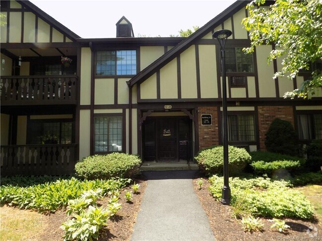 Building Photo - 25 Canterbury Ct Unit 25 Rental