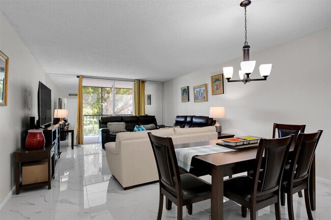 Photo - 260 NW 76th Ave