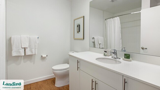 Photo - 1419 24th Ave Unidad 814