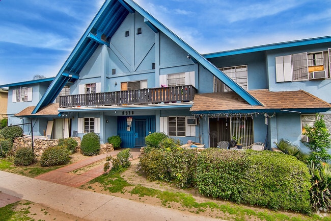 Building Photo - 8330 Willis Ave Rental