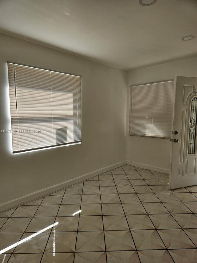 Photo - 1031 Atlantic Ave