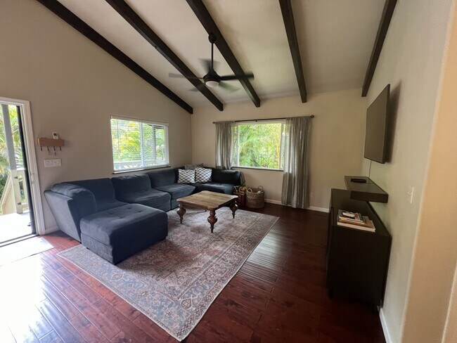 14-600-600 Flower Rd