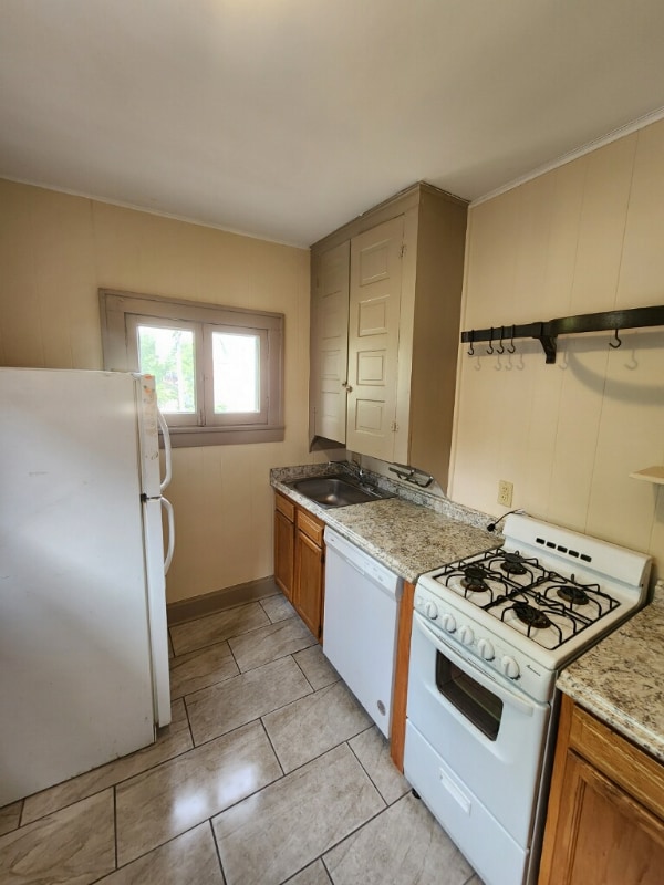 Photo - 1282 1/2 Highland St