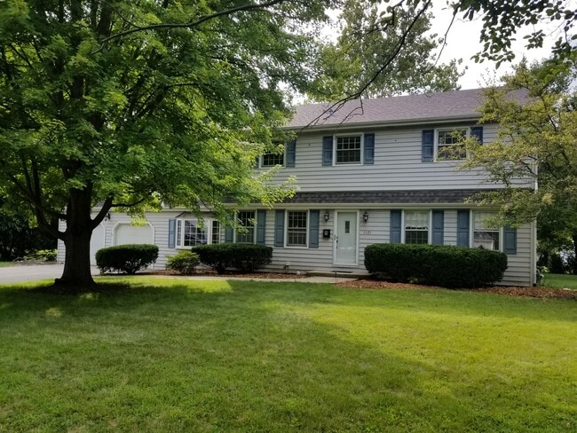 Building Photo - 1121 Birkdale Ct Rental