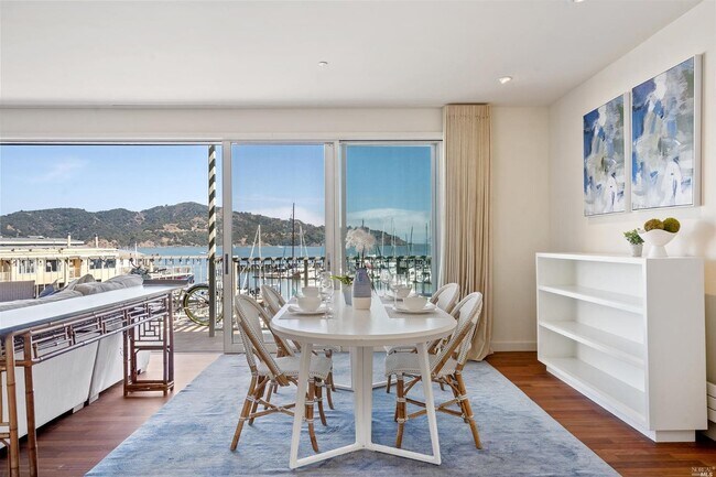 41 Main St Unit 3  
