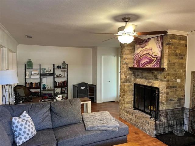 Photo - 2214 Vanderbilt Ct