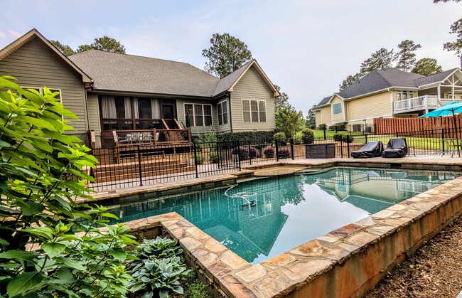 Photo - 291 Greystone Dr