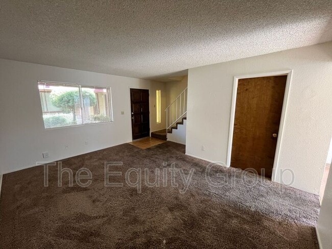 Photo - 840 N Williford Dr