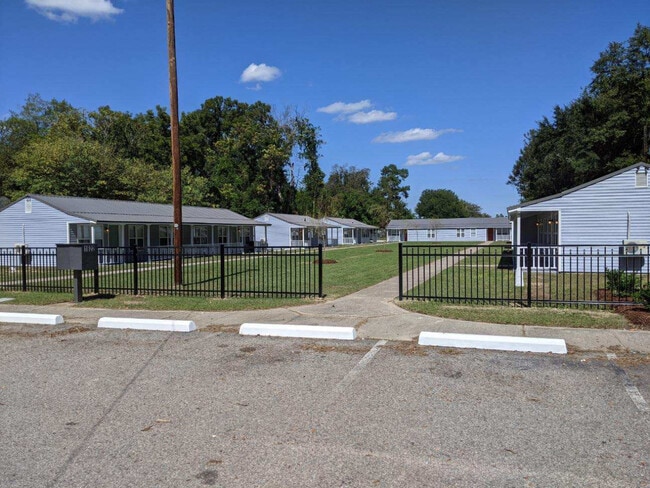 Photo - 1622 Colleton Ave Unit 7B