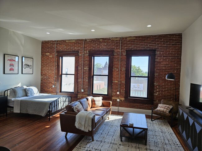 Photo - 9 S Main St Unidad 9 A