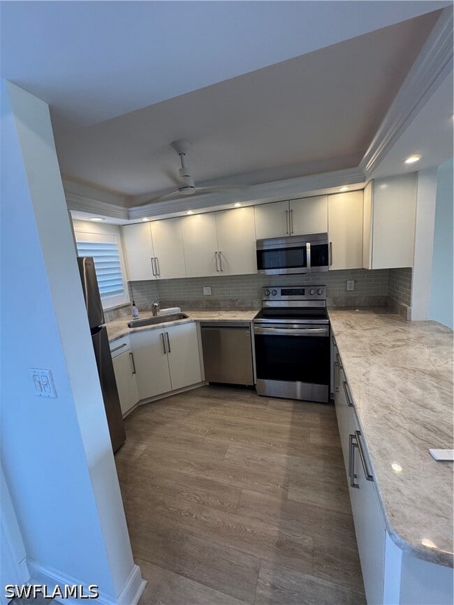 Photo - 37 High Point Cir E Unidad 305
