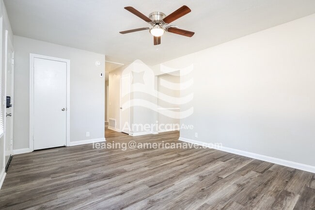 Photo - 917 Patricia Dr