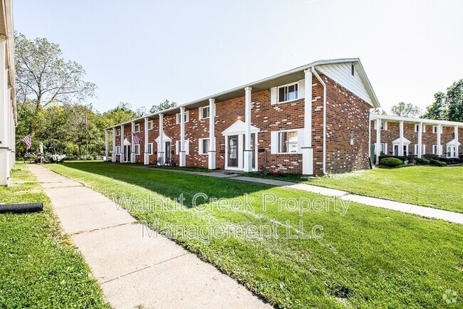 Building Photo - 659-669 South Shore Drive Unit 665 Rental