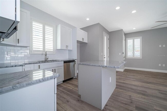 Photo - 617 S Grant St