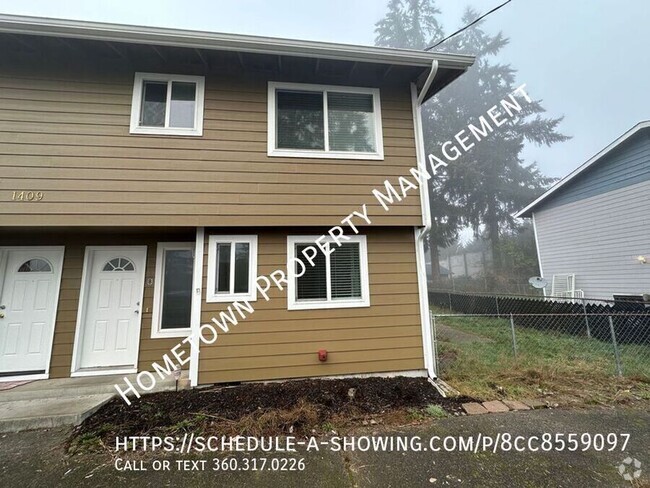 Building Photo - 2 Bedroom, 1.5 Bath Home - W/S/G Included! Unit B