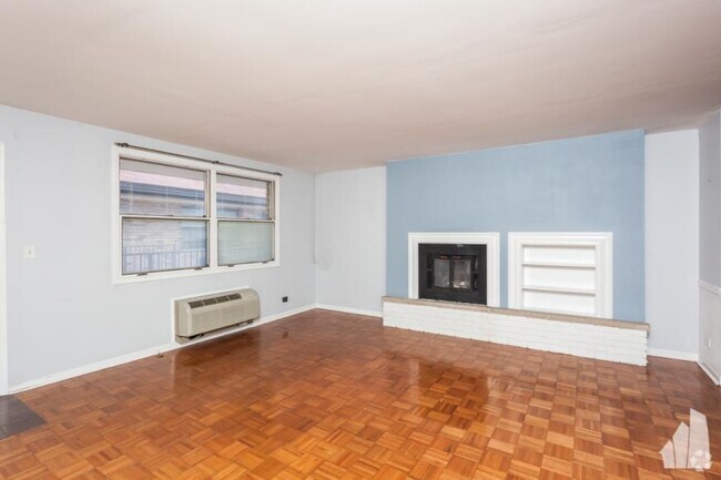 Building Photo - 1 bedroom in Chicago IL 60610 Unit 313 Rental