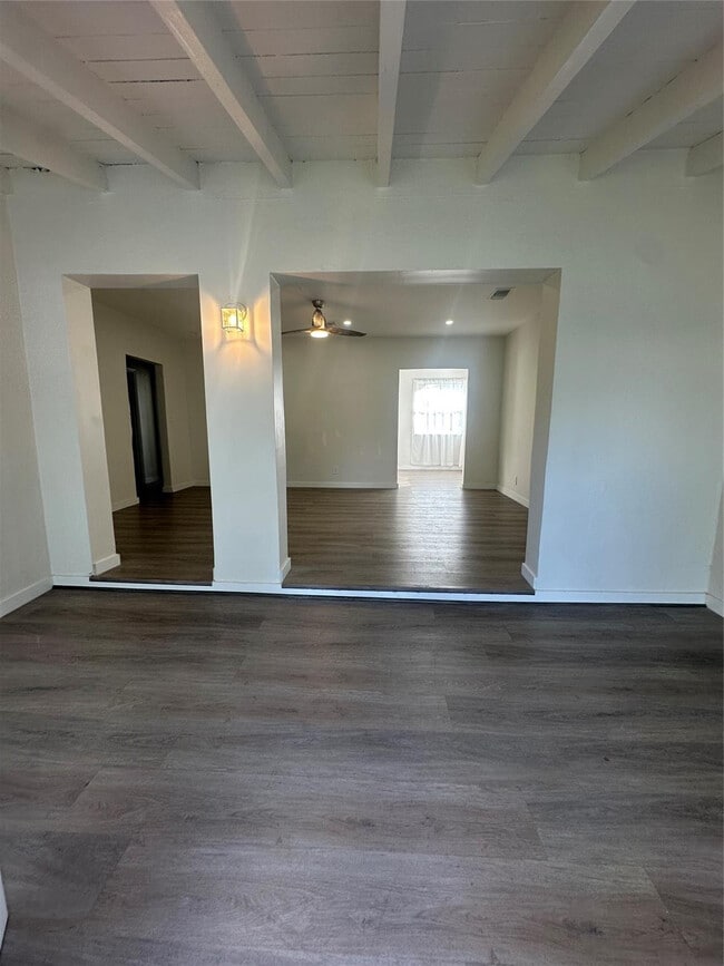 Building Photo - 1834 Fletcher St