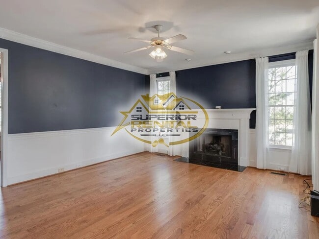 Photo - 116 Winding Wood Cir