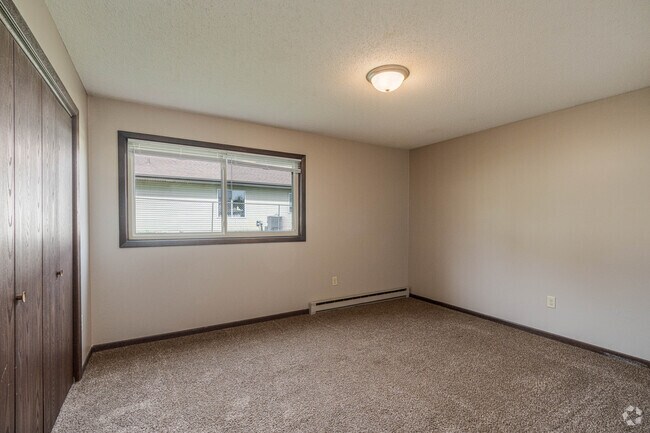 2BR,1BA-970SF - Primary Bedroom