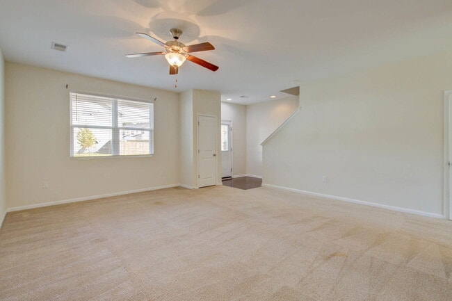 Photo - 9083 Parlor Dr