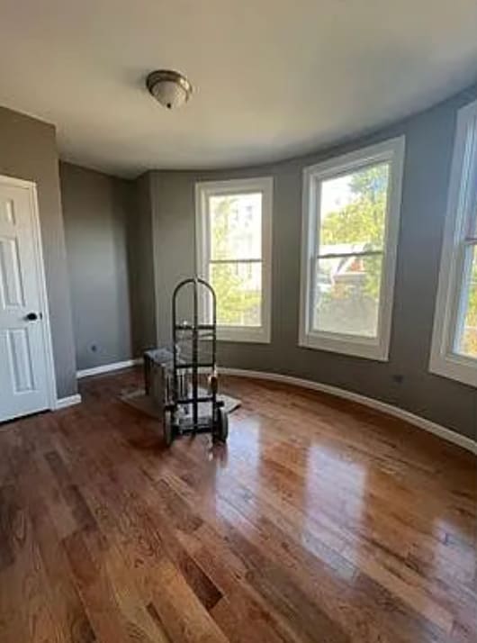 Photo - 1297 Clay Ave