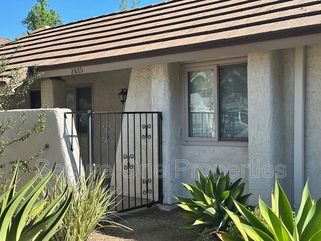 Photo - 2869 Instone Ct