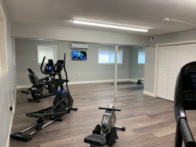 Gym - Main Place Apartments