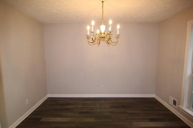 3765 Manor House Dr