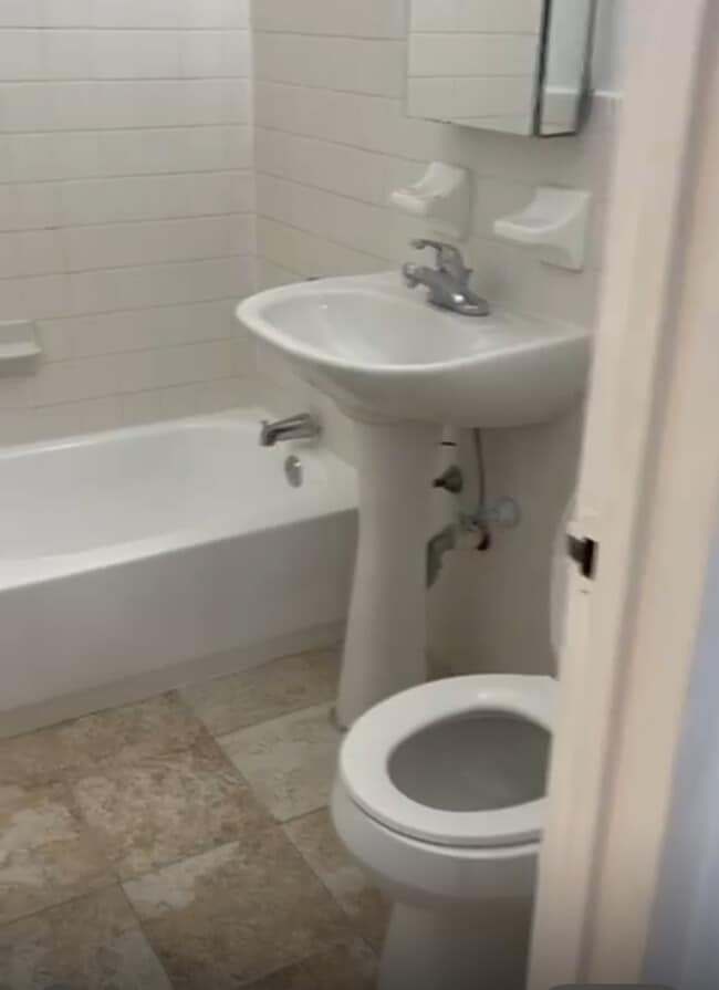 Bathroom - 1833 Phelan Pl Unit 3A