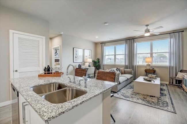 Photo - Skyview North Apartments