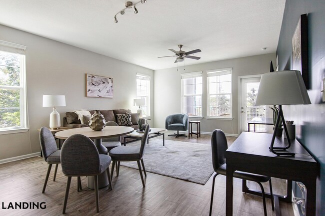 Photo - 2300 Tapestry Park Dr Dr Unit 2250-202