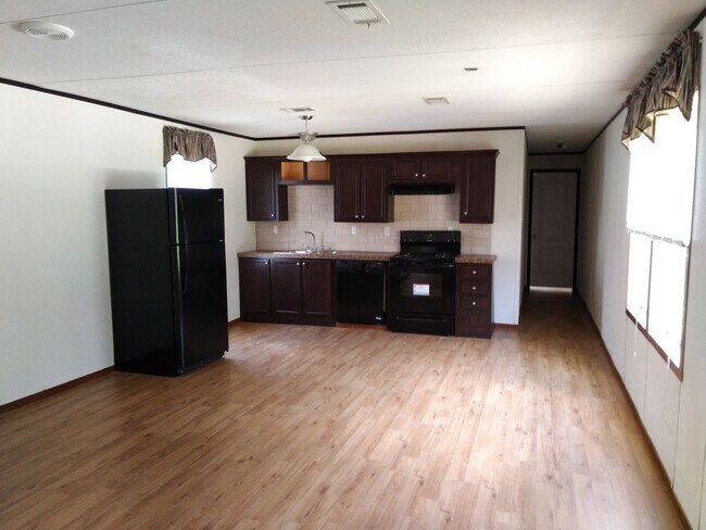 Photo - 5588 Hwy 112 Unidad 3