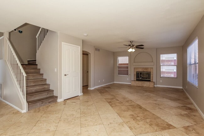 Photo - 2401 N 125th Dr