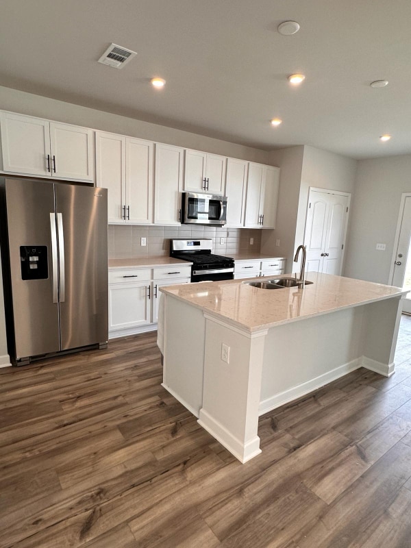 Photo - 340 Dearborn Sta Dr