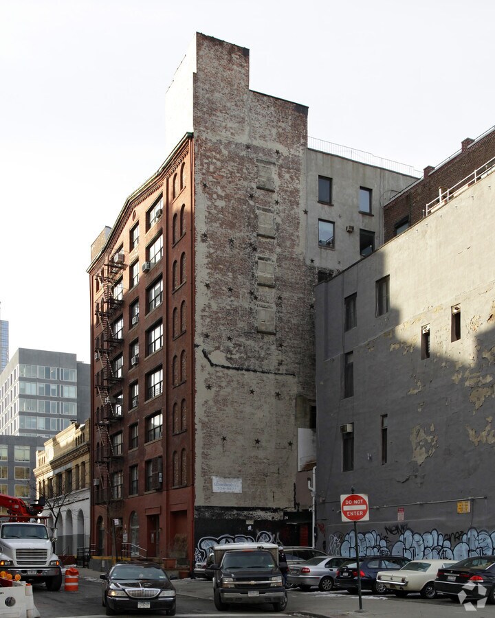 466 Washington St. - 466 Washington St.