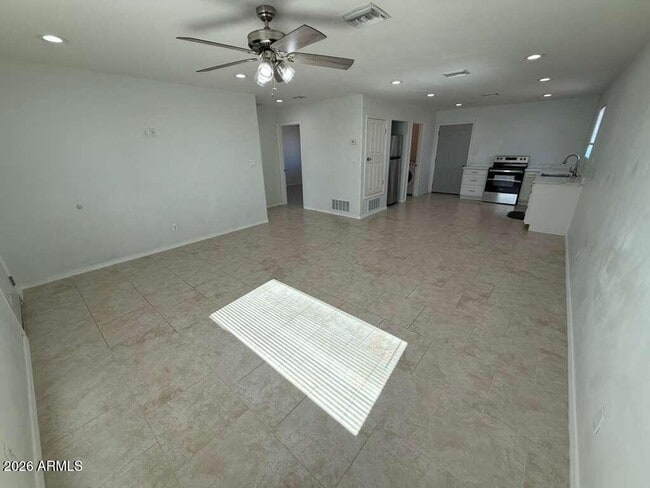 Photo - 1134 E 23rd St